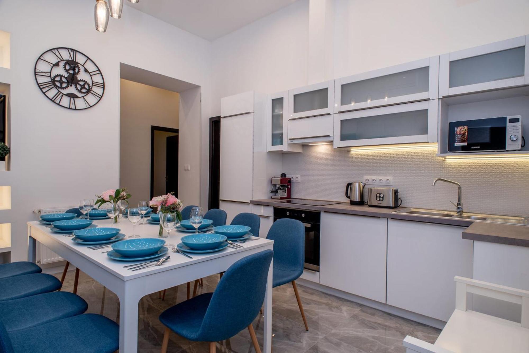 Very Central New And Large Ac Apartment Budapest Exterior photo